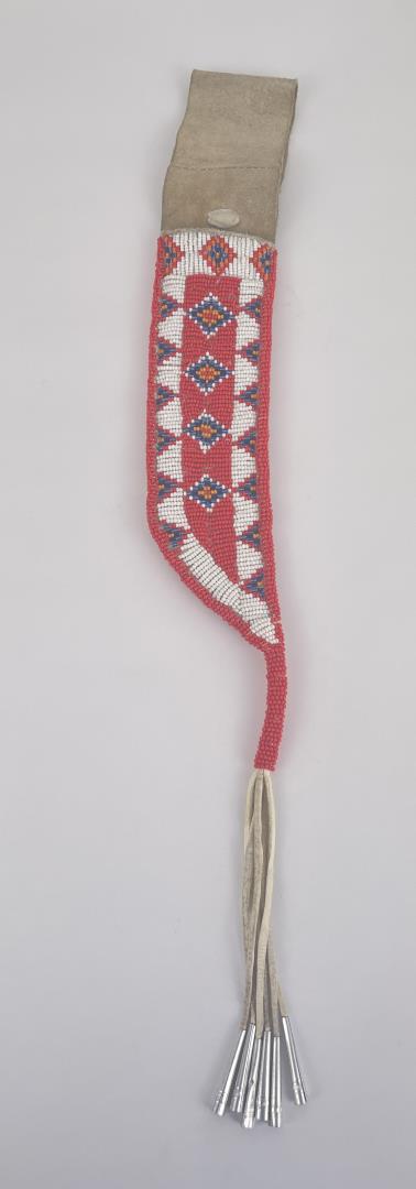 Native American Indian Beaded Knife Sheath (1 of 3)