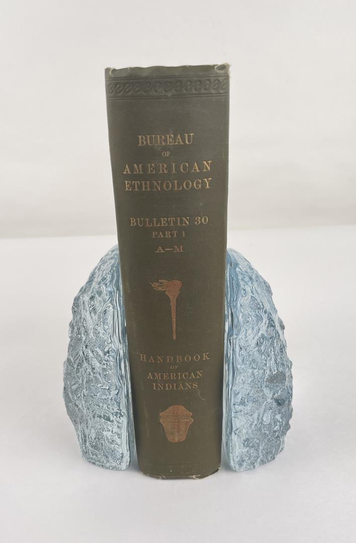 Bureau of American Ethnology Bulletin 30 Part 1: Frederick Webb Hodge, 1912 Allard Auction Collection Inv: NO TAG