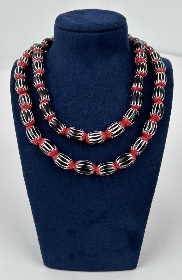 Native American Indian Trade Beads Chevrons (1 of 4)