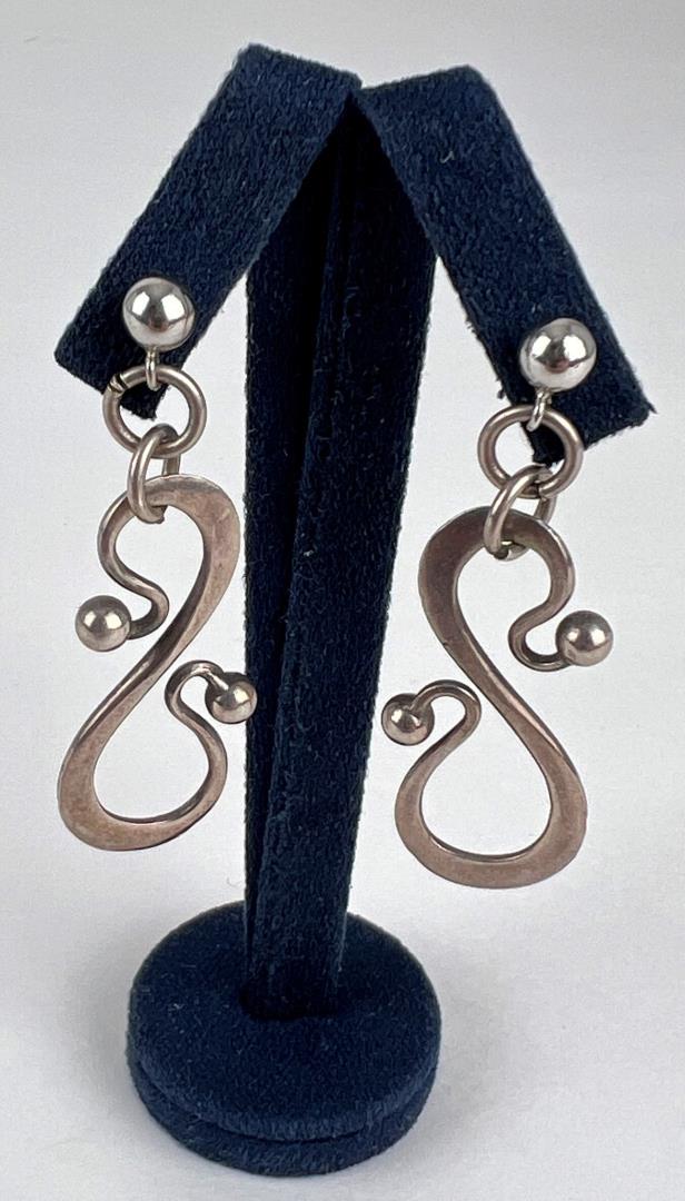Norway Mid Century Sterling Earrings (1 of 4)