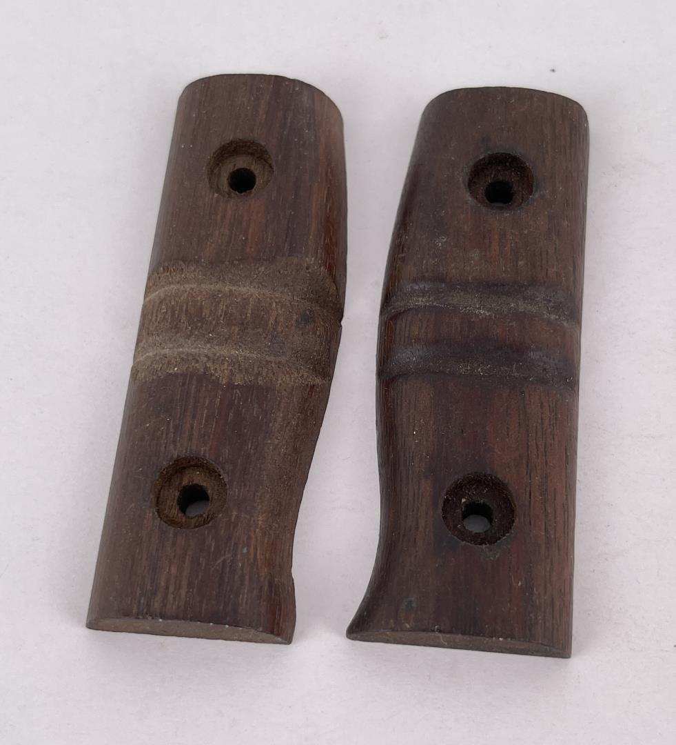 WW2 British Enfield Bayonet Grips: Nice example
