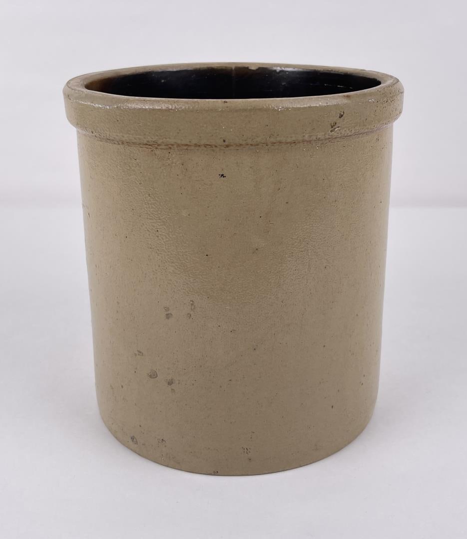 Red Wing Minnesota Stoneware Co Crock (1 of 9)