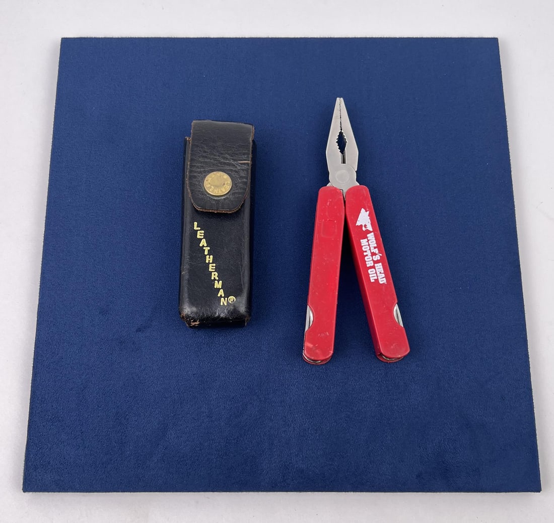 Wolf's Head Motor Oil Multi Tool (1 of 6)
