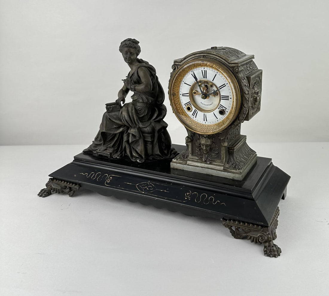 Antique Figural New Haven Clock (1 of 10)