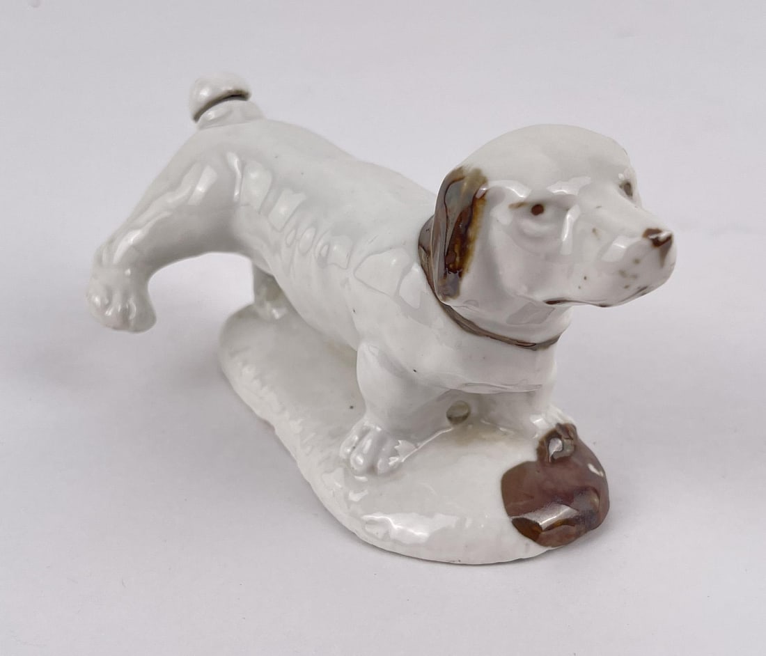 German Dachshund Dog Nipper Bottle Flask (1 of 7)