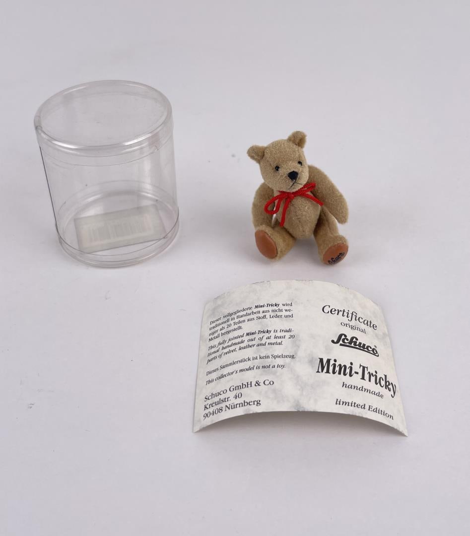 Schuco Mini Tricky Teddy Bear (1 of 7)