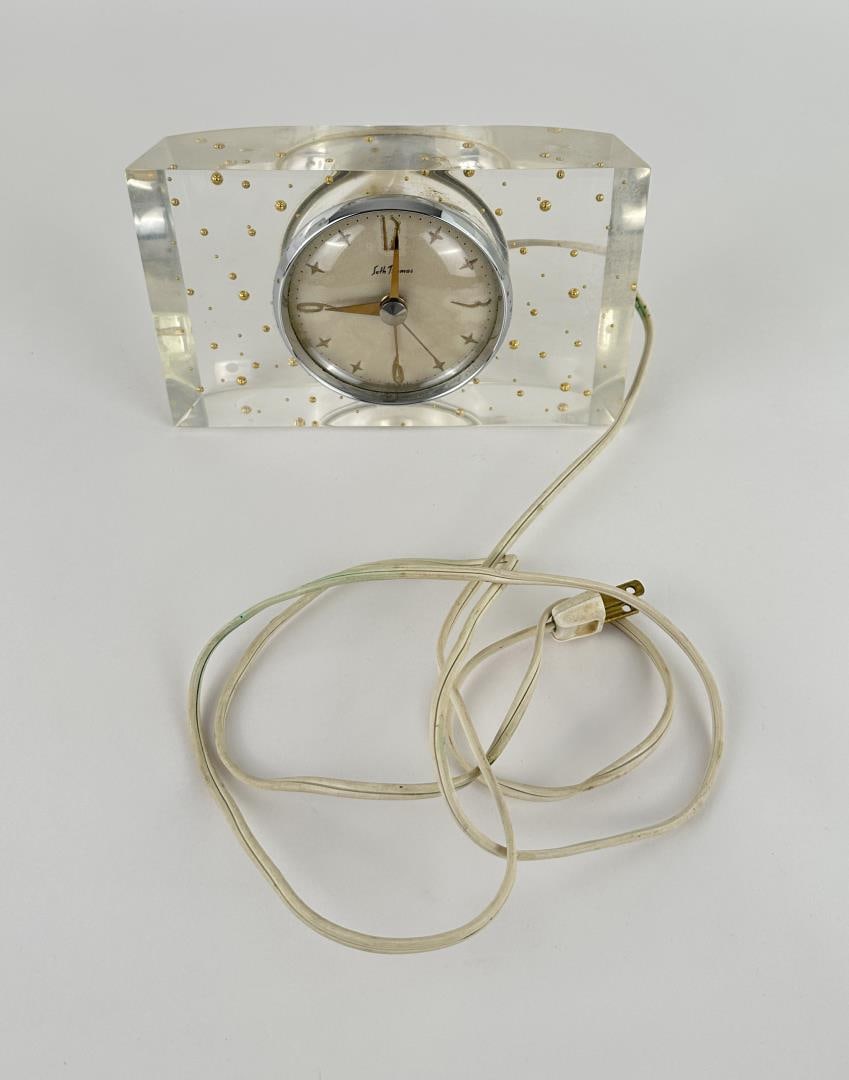 Seth Thomas Splendor Lucite Bubble Clock (1 of 7)