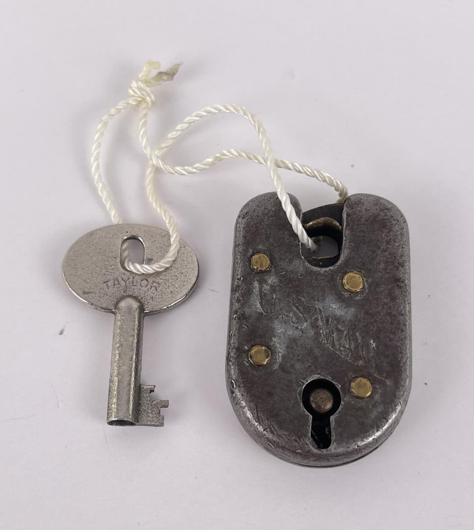 Antique US Mail Padlock Lock and Key (1 of 4)