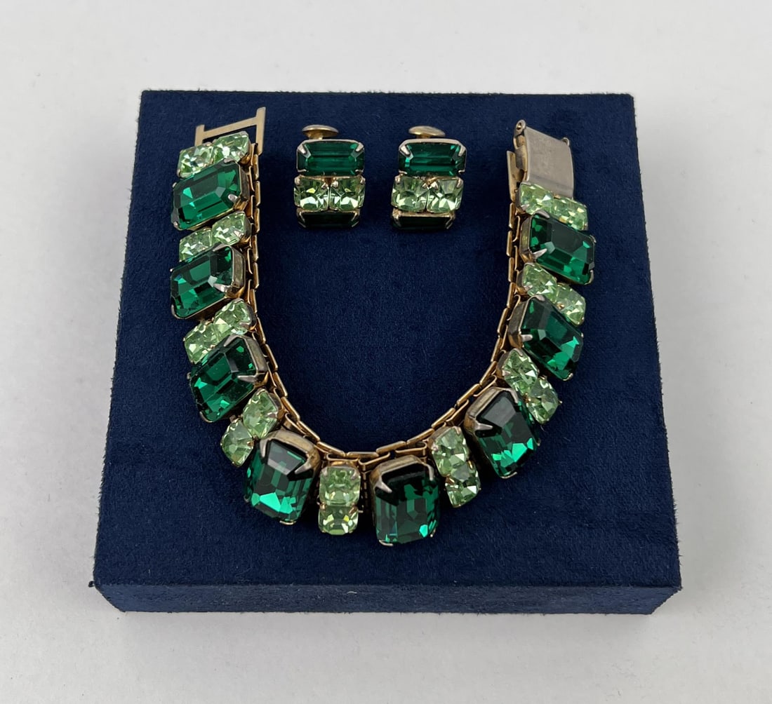 Coro Rhinestone Costume Jewelry Suite: Bracelet and Earrings. Nice set.