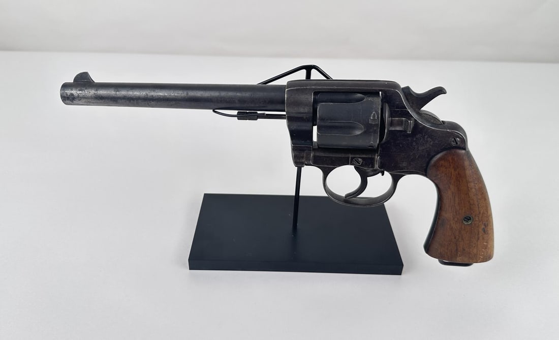 Colt New Service .38 WCF Revolver Pistol: 7 1/2" barrel. Requires FFL Transfer.