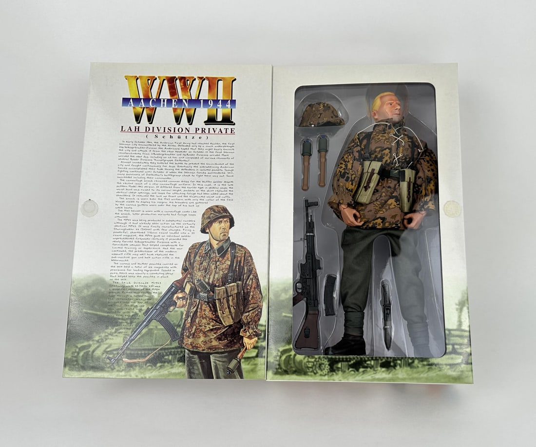 Dragon Action Figure WW2 Aachen 1944 Alfred: Nice action figure. New in box.