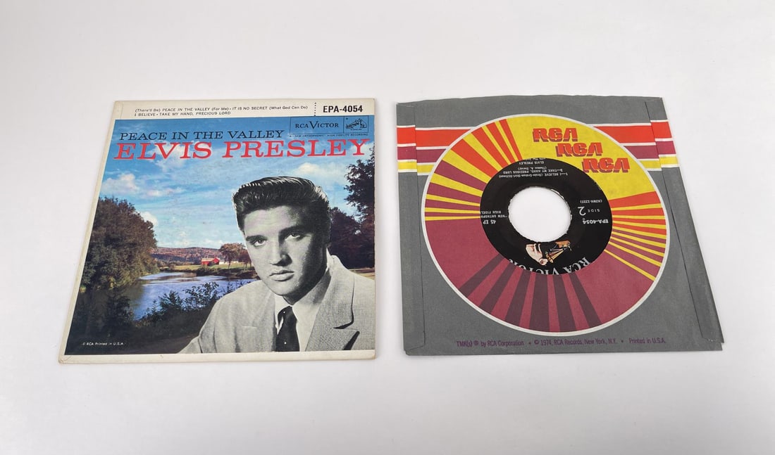 Elvis Presley Peace In The Valley EPA 4054 Record: Nice example