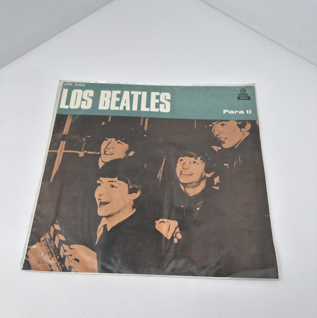 Los Beatles Para Ti Record Album URL 2102: Spanish version. Uruguay.