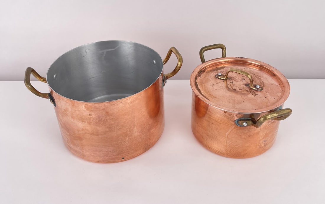 French Copper Cooking Stock Pots: Nice set. The smaller has a lid.