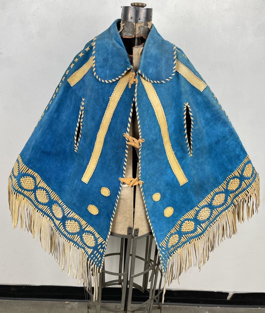 1960s Hippie Boho Suede Leather Fringe Poncho: 39" side to side, 37" long including fringe.