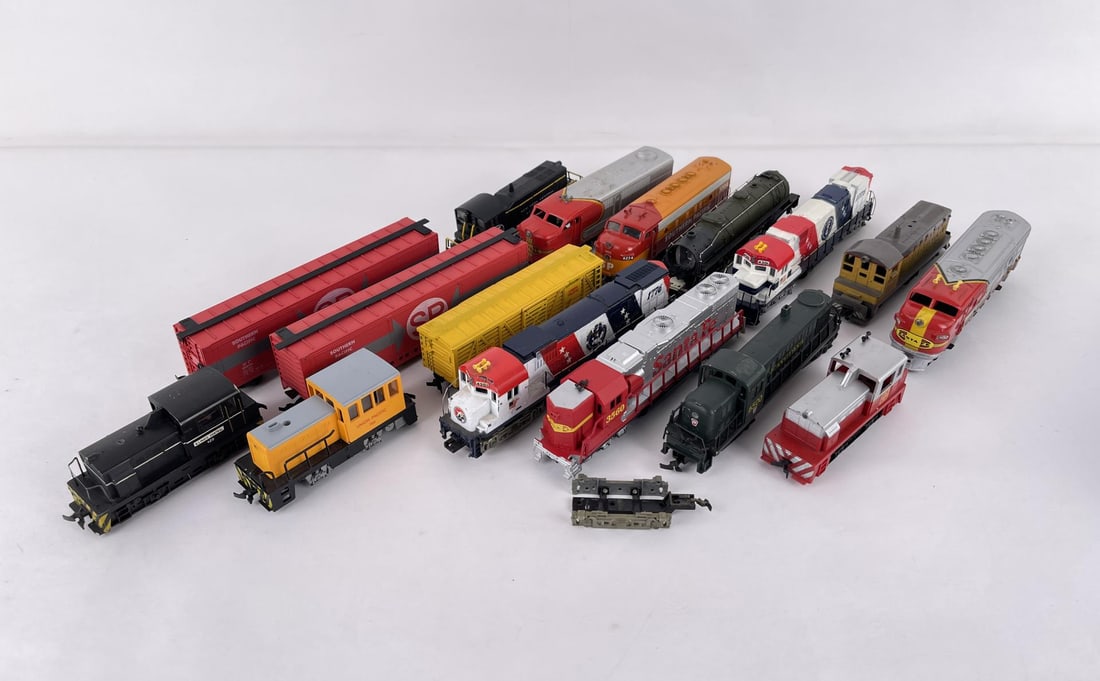 Collection of HO Scale Train Engines: Nice grouping.