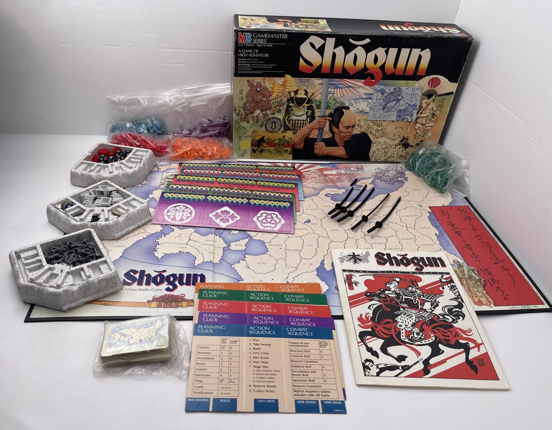 Shogun Milton Bradley Board Game: Nice old game.