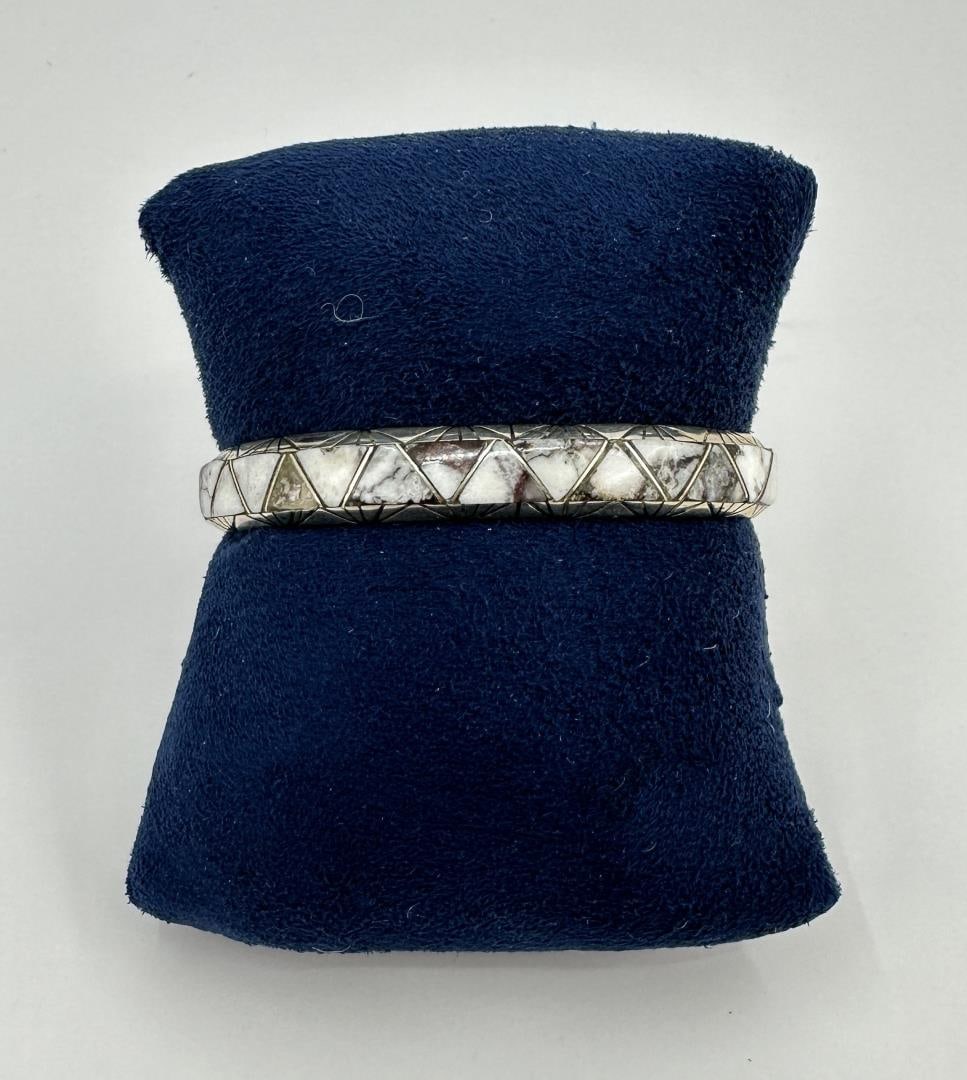 Chris Billie Navajo Sterling Silver Bracelet: Outside diameter 2 1/2". Stone missing.
