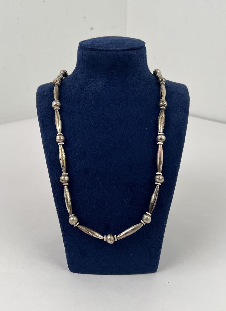 Navajo Sterling Silver Bench Bead Necklace (1 of 3)