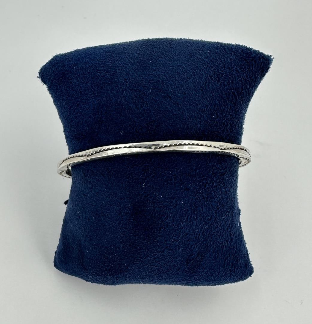 Nora Tahe Navajo Sterling Silver Bangle Bracelet (1 of 6)