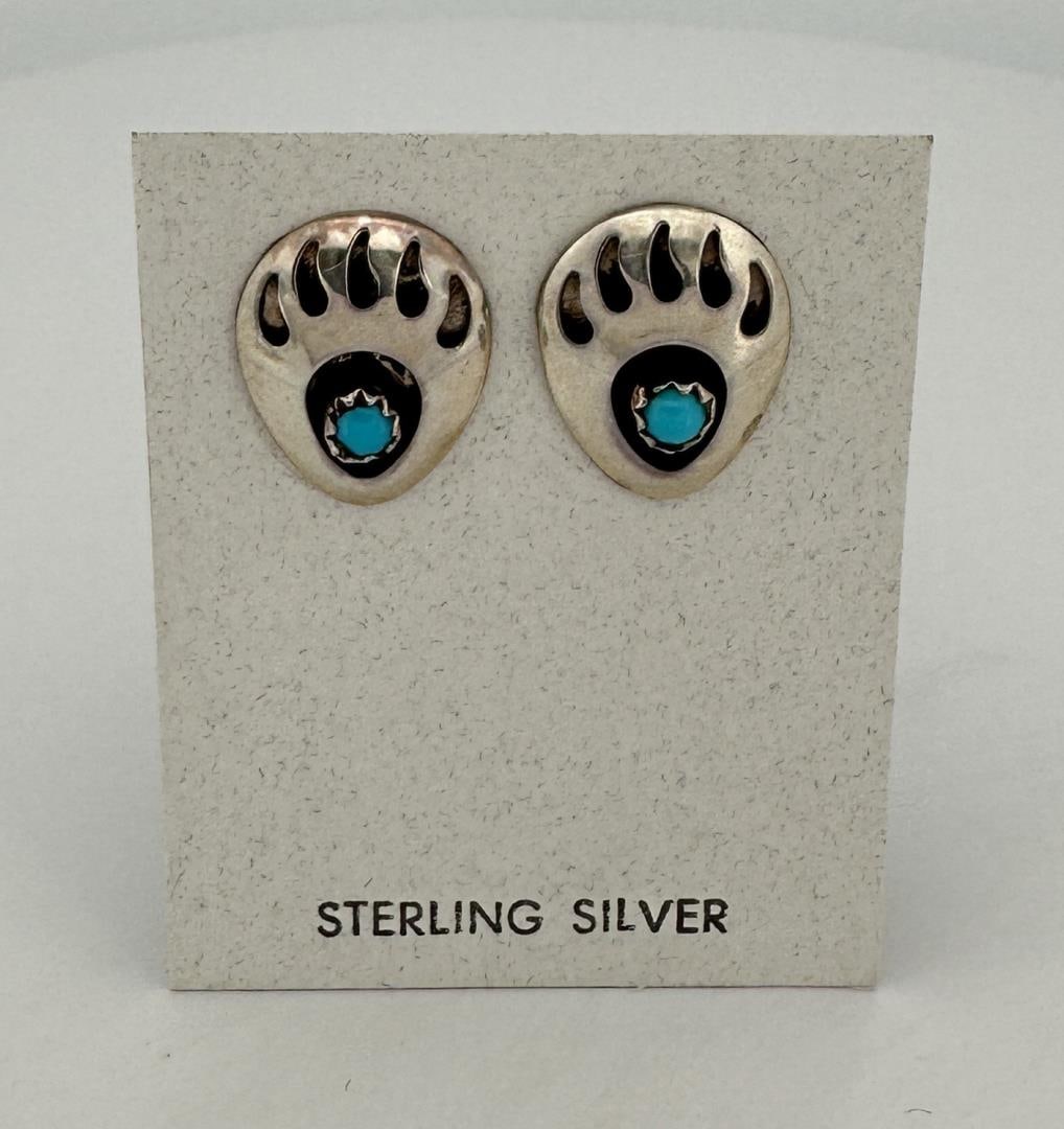 Navajo Sterling Silver Bear Paw Earrings (1 of 3)