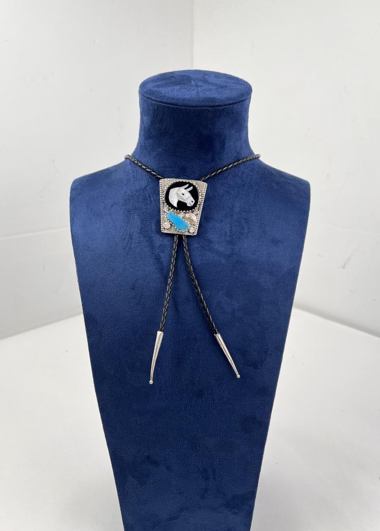 Irene Simplicio Zuni Indian Sterling Bolo Tie (1 of 4)