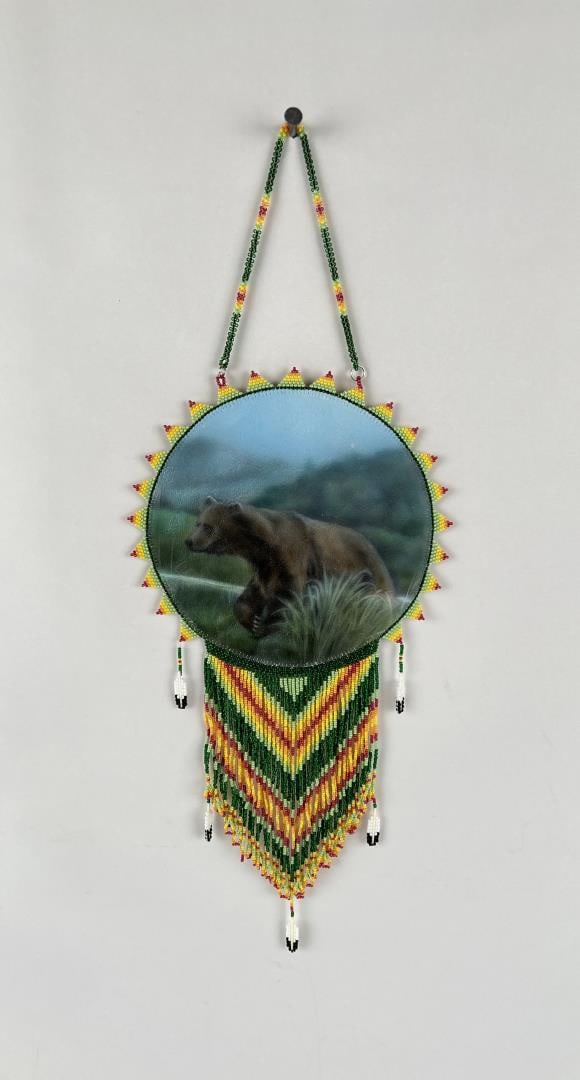 Native American Indian Beaded Bear Plaque (1 of 3)
