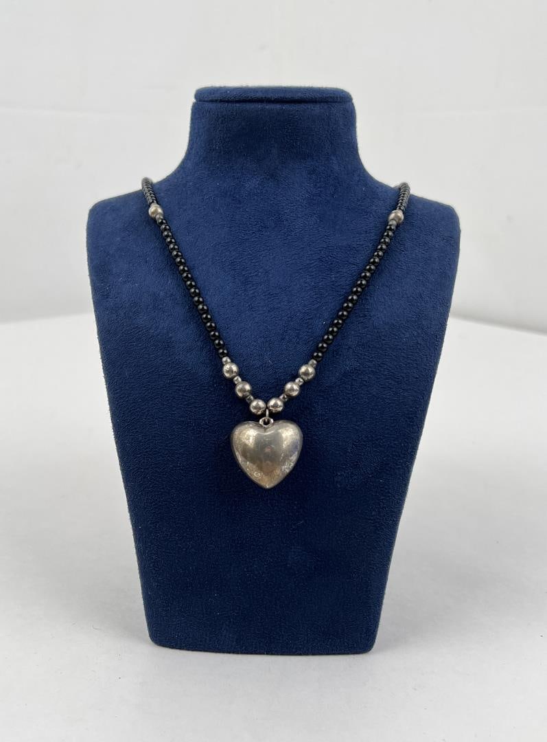 Heart Pendant and Bead necklace: Closed length 13"