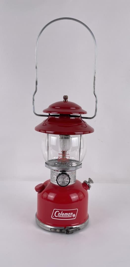 Coleman 200a Hiking Camping Lantern (1 of 6)