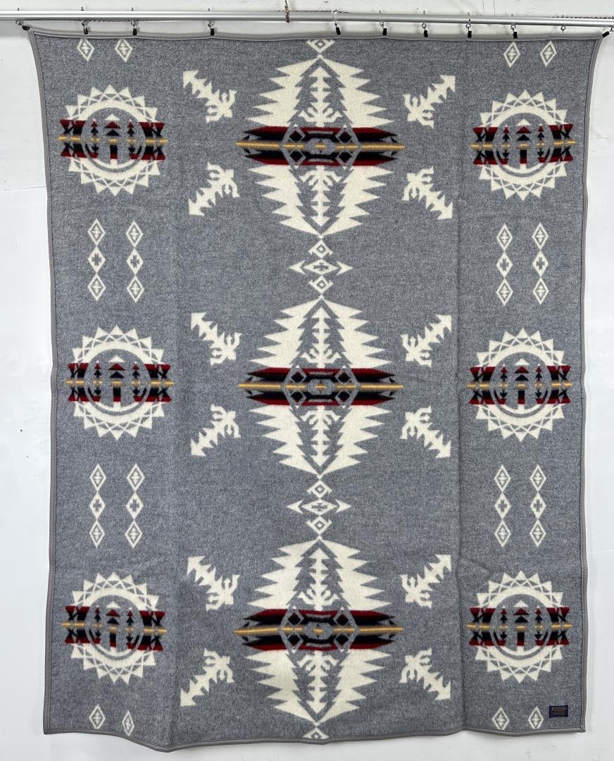 Pendleton Beaver State Wool Blanket (1 of 4)
