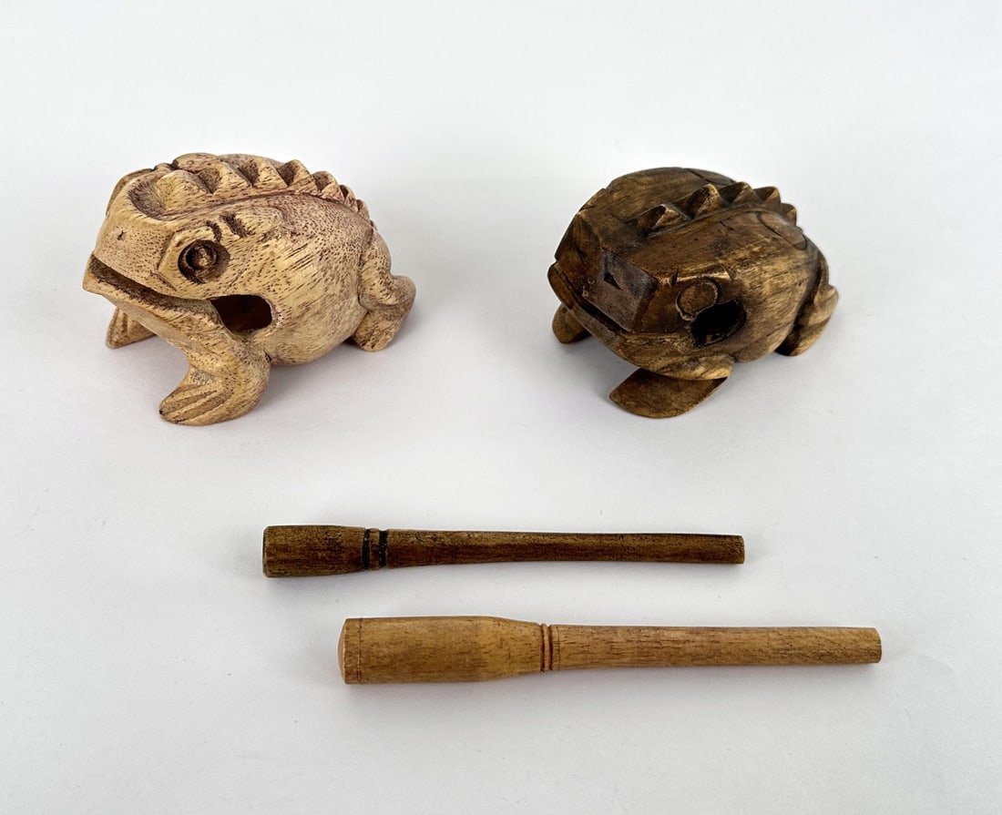 Frog Noisemakers: Nice grouping.