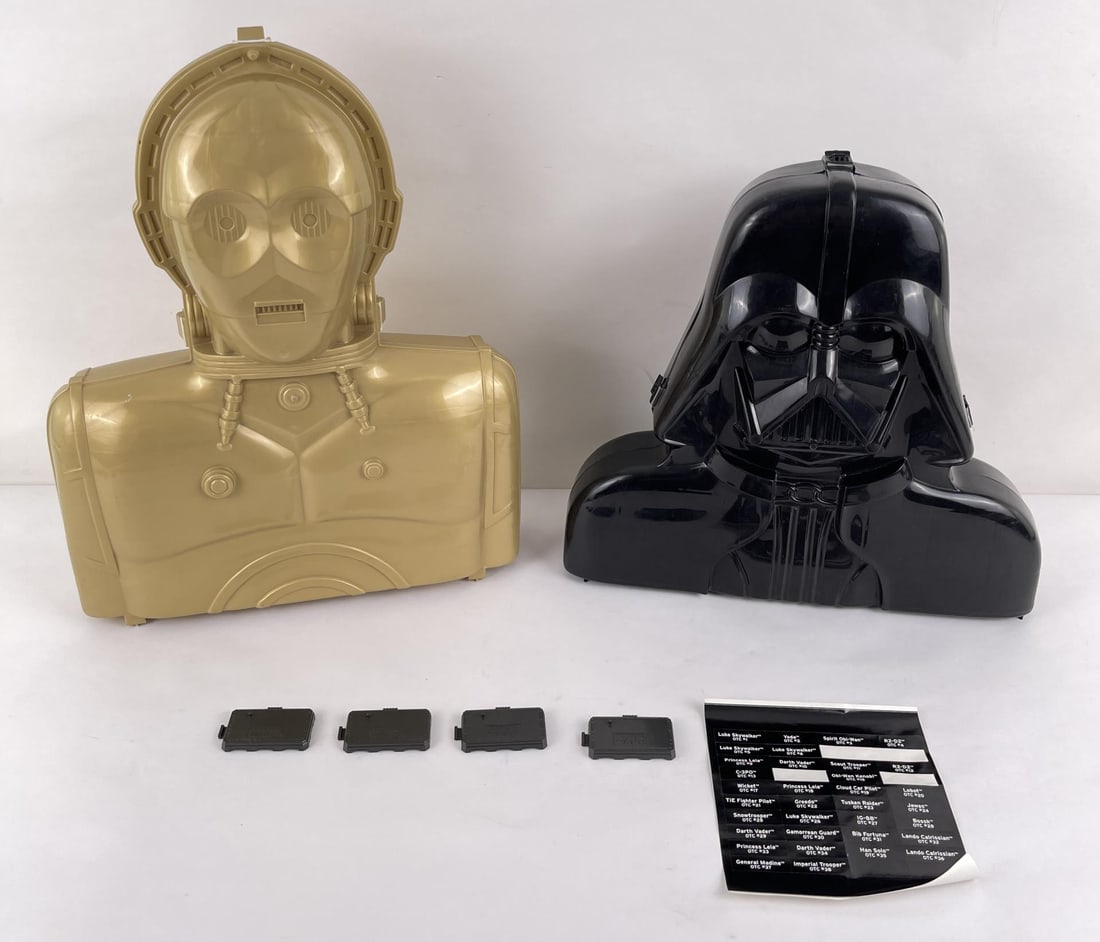 Star Wars Action Figure Cases Darth Vader C3PO: Nice grouping