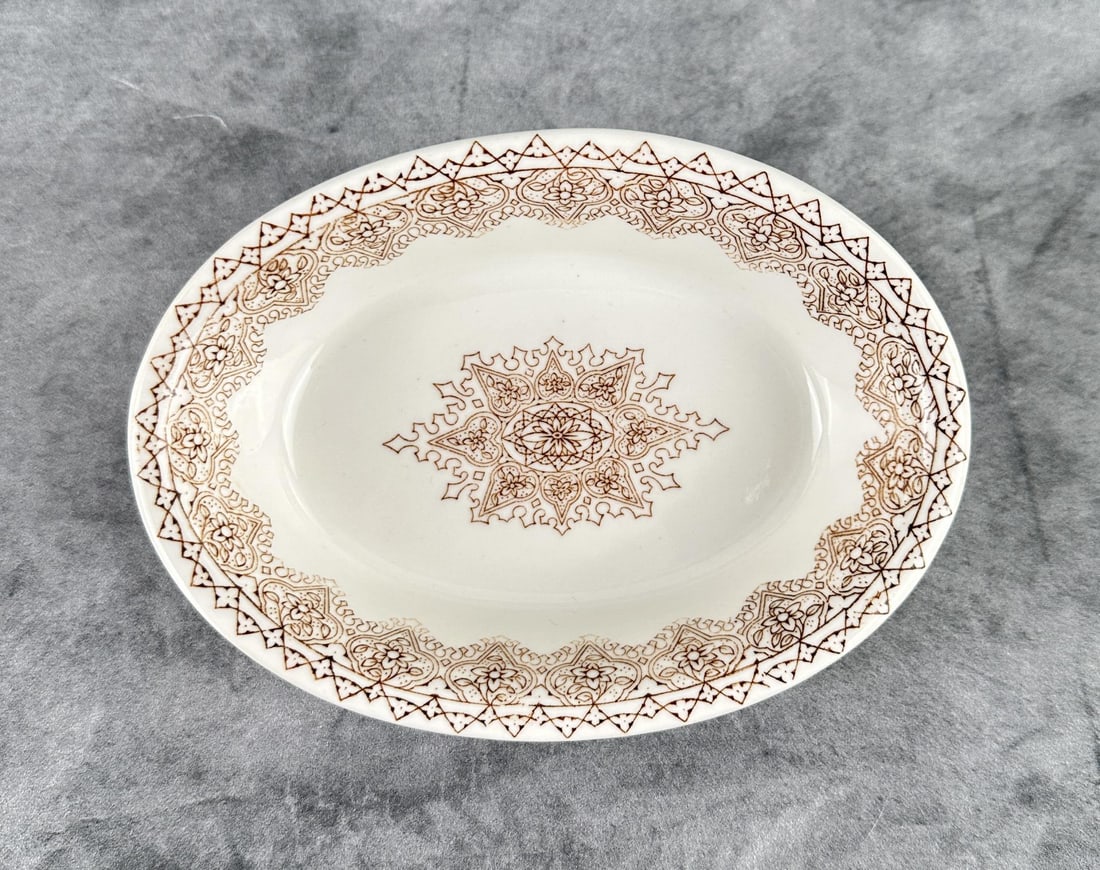 Broadwater Hotel Helena Montana Dining China: 6" long, 4 1/2" wide. The elegant Hotel Broadwater and Natatorium complex was built in 1888-89 by Montana railroad, real estate and banking tycoon Charles A. Broadwater. It was located just a few mile