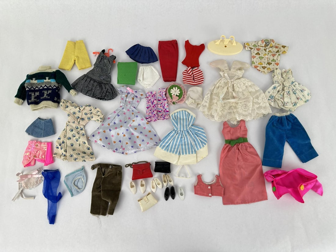 Vintage Barbie Doll Clothing Lot: Nice lot. A handful of ken doll clothing as well.
