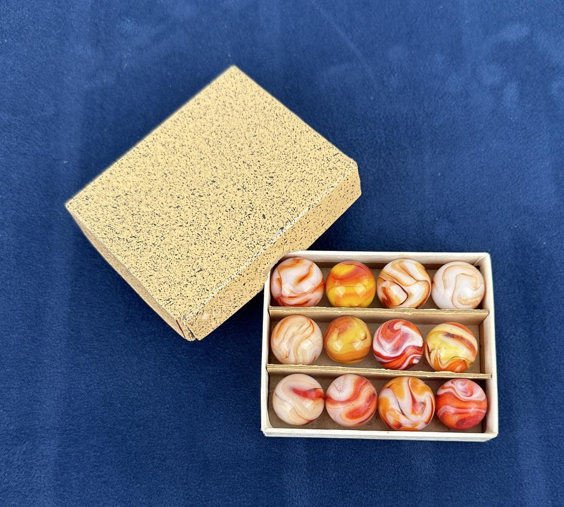 Collection of Antique Swirl Agate Marbles: Nice set in original box. .7" diameter.
