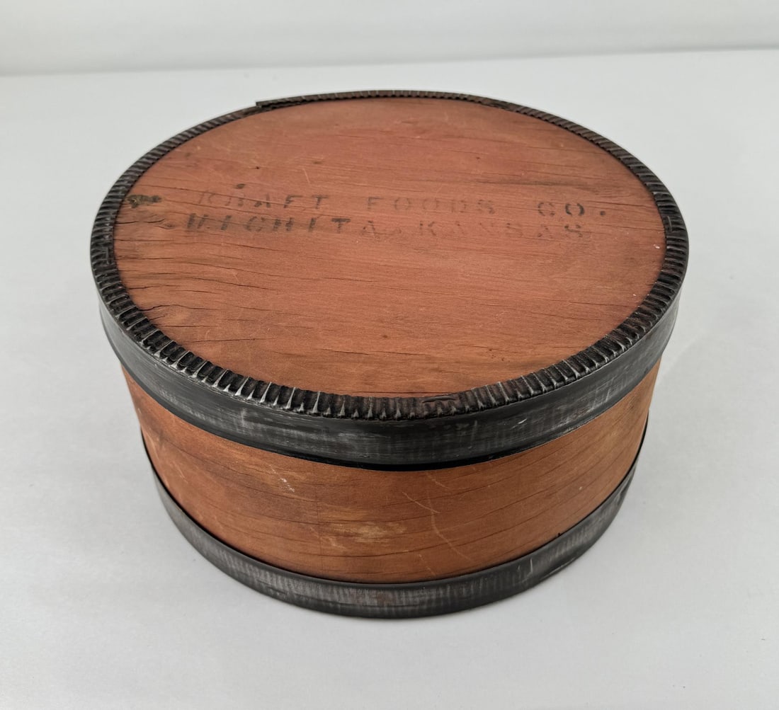 Antique Country Kraft Foods Bent Wood Cheese Box: Measures 5 1/2" tall by 10 3/4" in diameter.