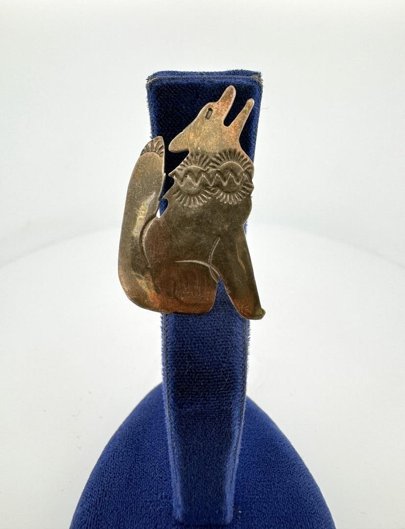 Robert Vandover Navajo Sterling Wolf Brooch: 1 1/2" by 3/4"
