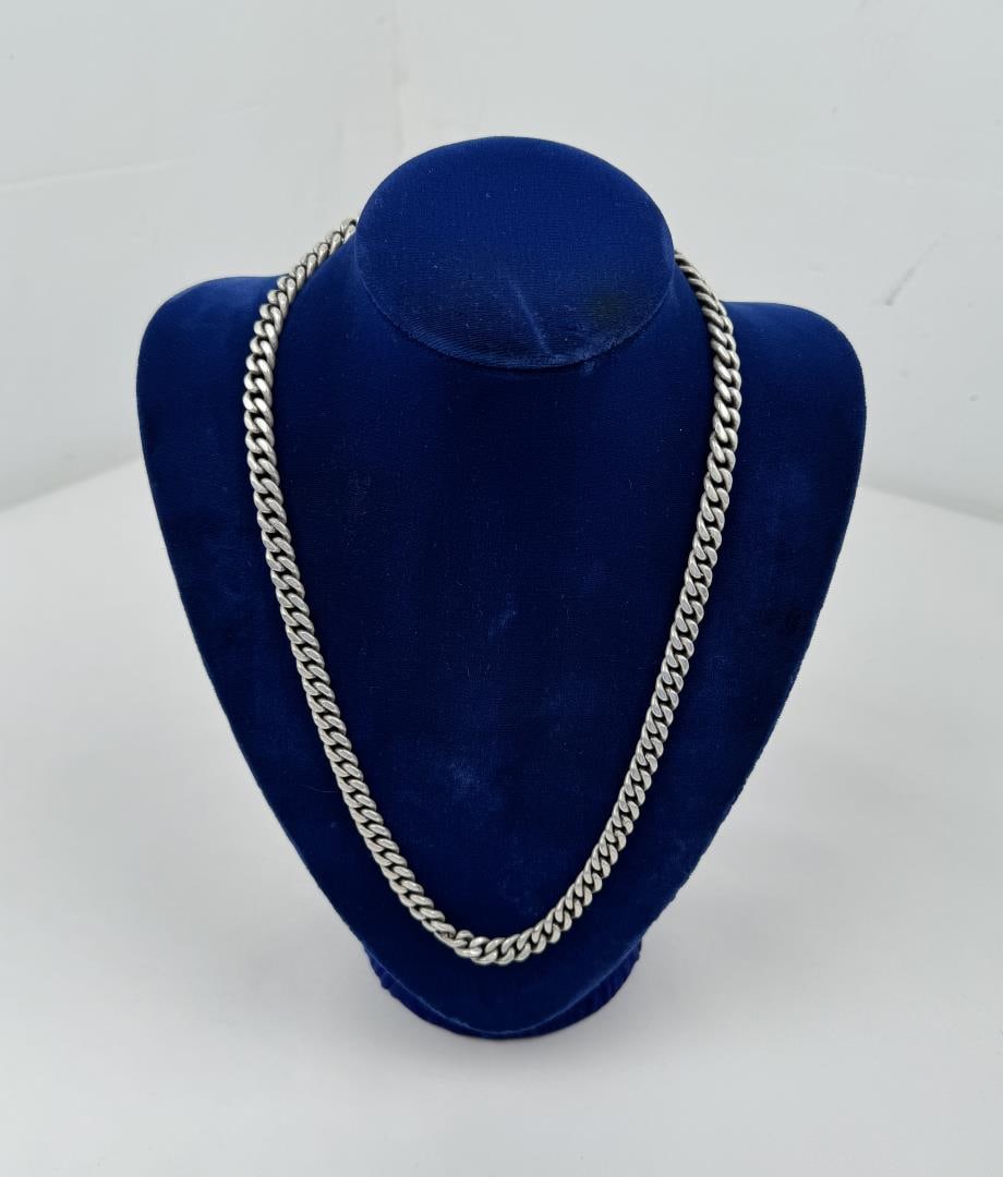 Taxco Mexico Sterling Silver Cuban Link Necklace: 11 1/2" long closed