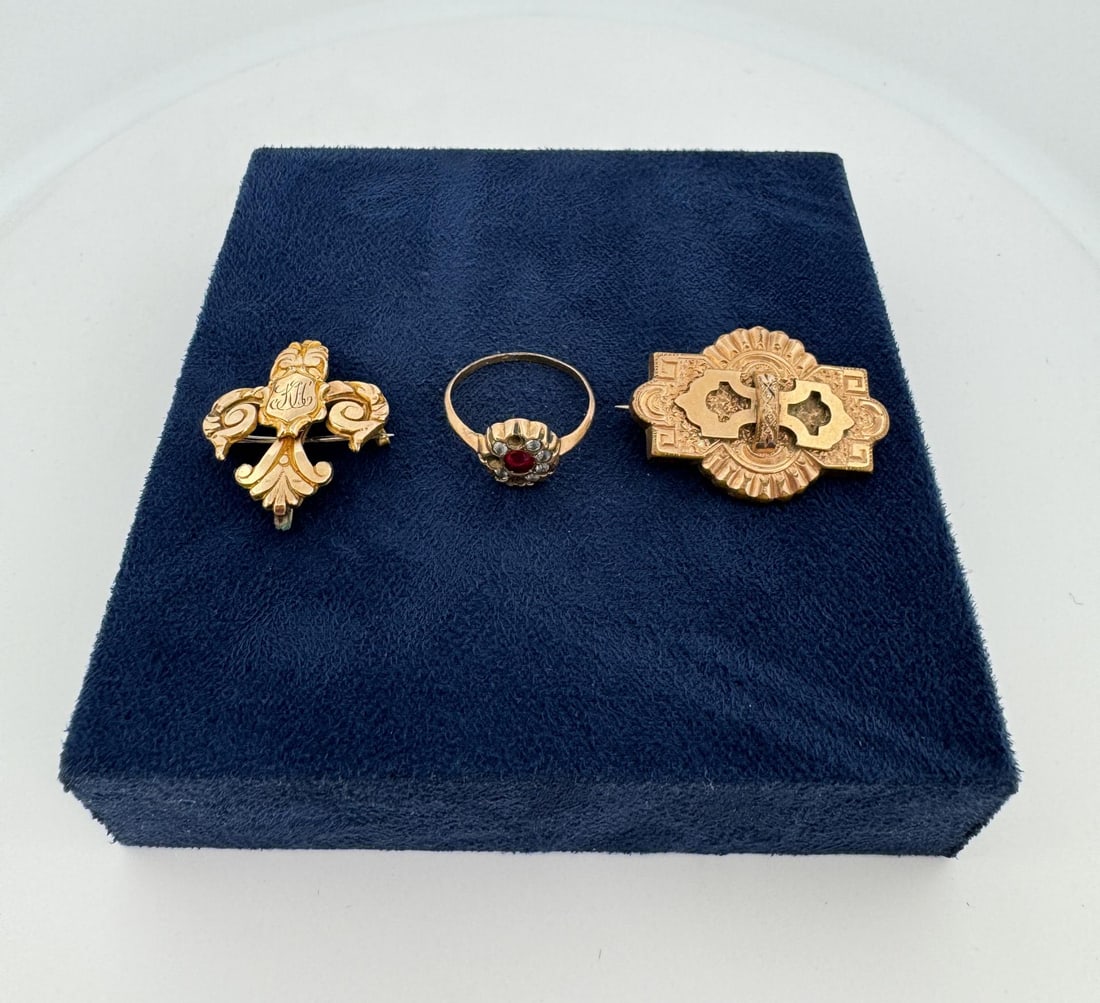 Victorian Gold Filled Jewelry: Nice grouping.