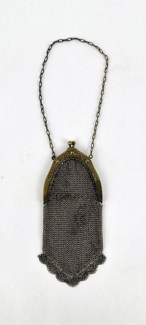 Antique Art Deco Flapper Mesh Purse: 6" by 3"