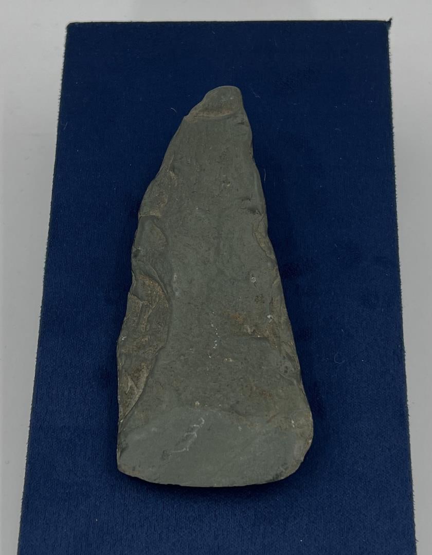 Ancient Alaskan Inuit Okvik Eskimo Tool: 4 3/8" long.