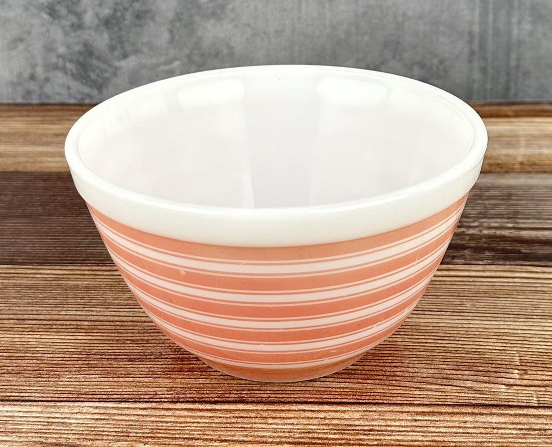 Pyrex Pink Rainbow Stripe Mixing Bowl 401: 1 1/2 pint size