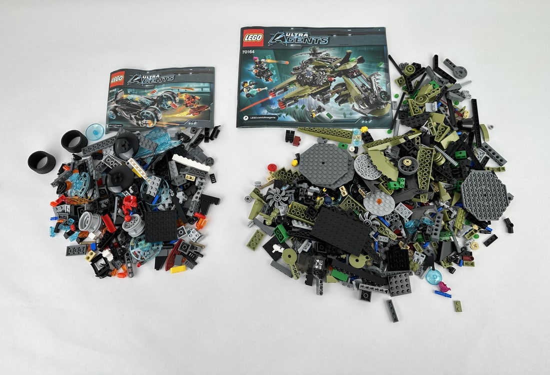 Lego Ultra Agents Sets: 2 sets. Numbers 70162 and 70164