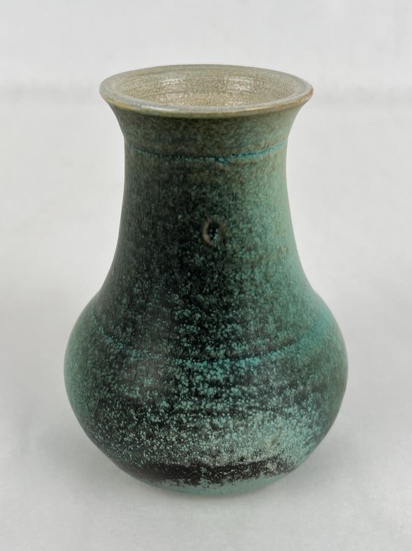 Studio Art Pottery Vase (1 of 7)