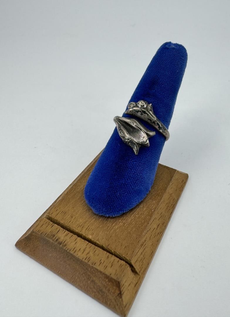 Avon Sterling Silver Ring: Size 7 3/4