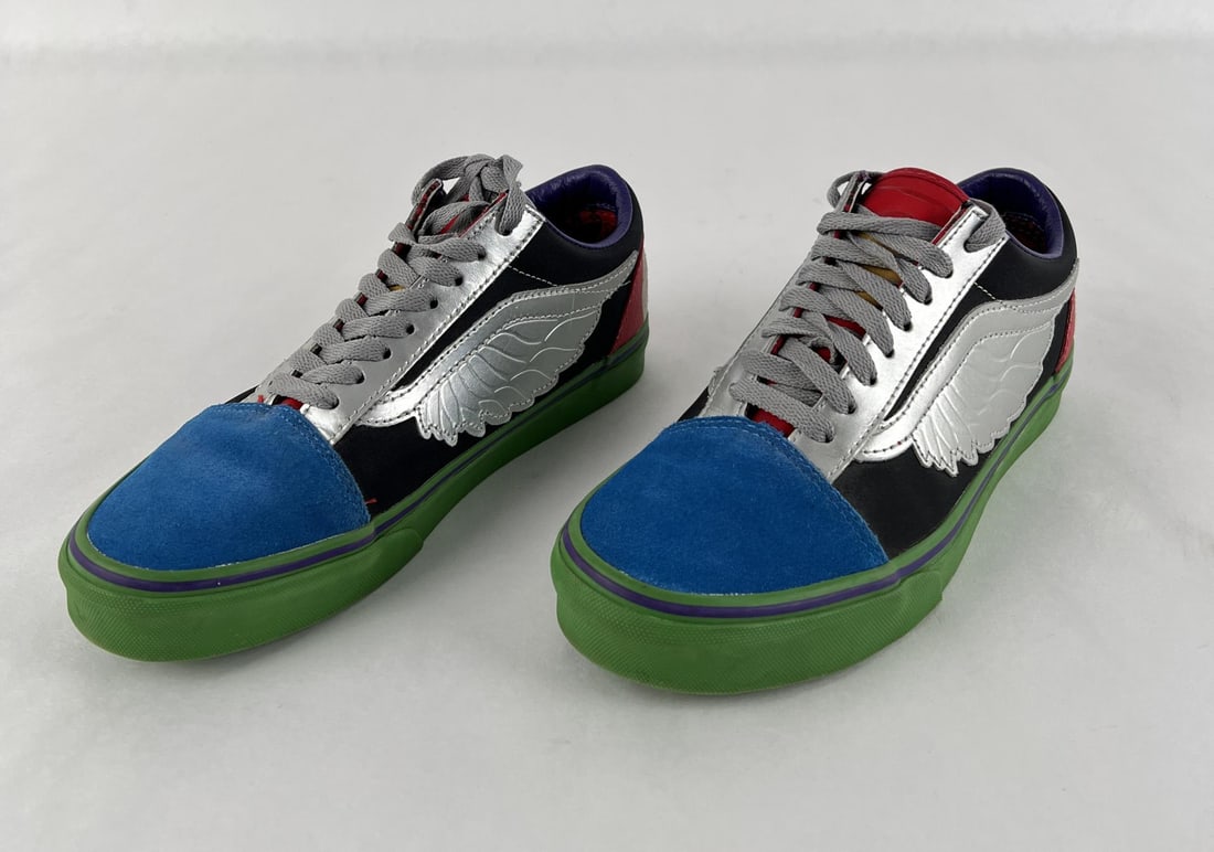Vans X Marvel Captain America Shoes: Size 6.5 mens.
