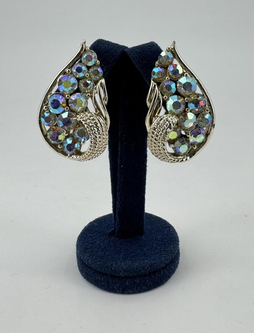 Coro Rhinestone Costume Jewelry Earrings: 1 1/8" long.