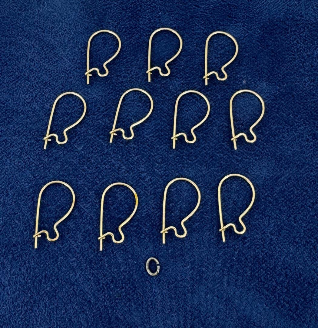 10k Gold Earring Hoops: 1.13 grams.