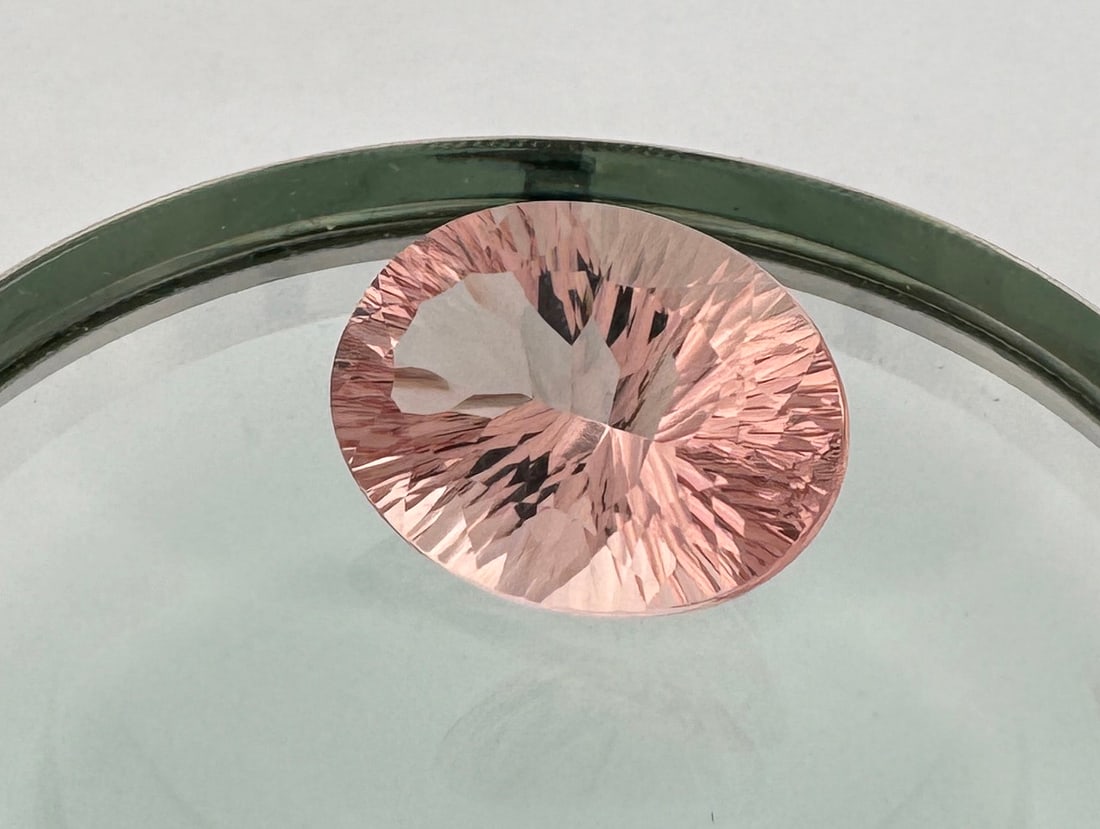22ct Faceted Pink Tourmaline Gemstone (1 of 4)