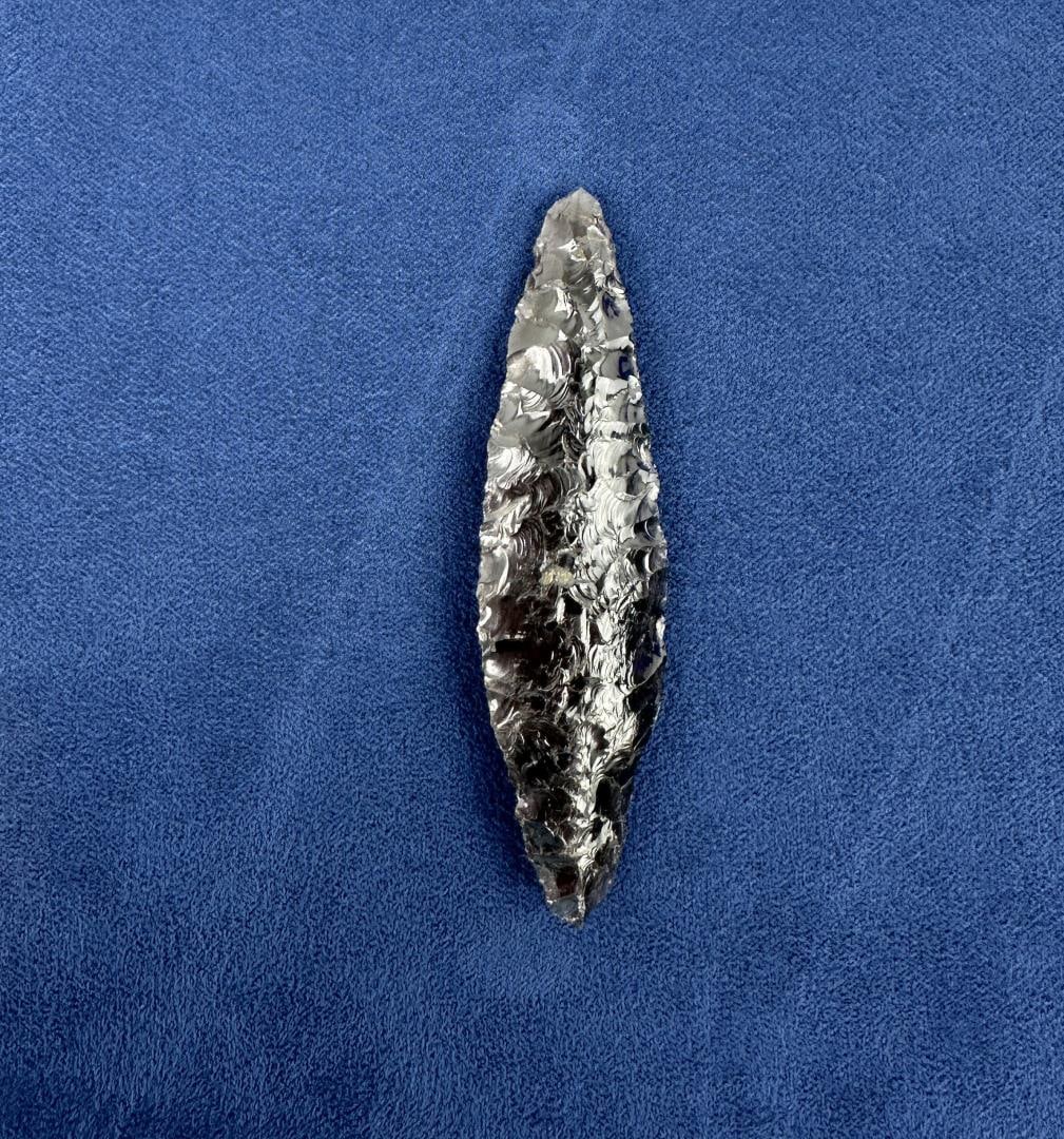 Native American Indian Obsidian Arrowhead (1 of 3)